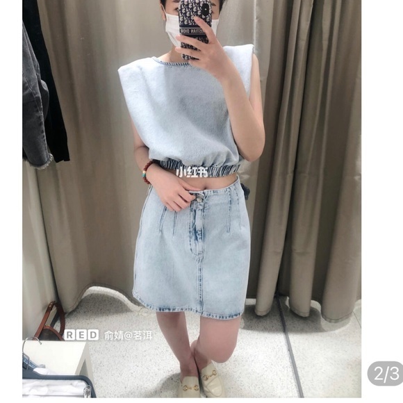 ZARA Denim Skirt 6186/ 011 - Picture 2 of 3